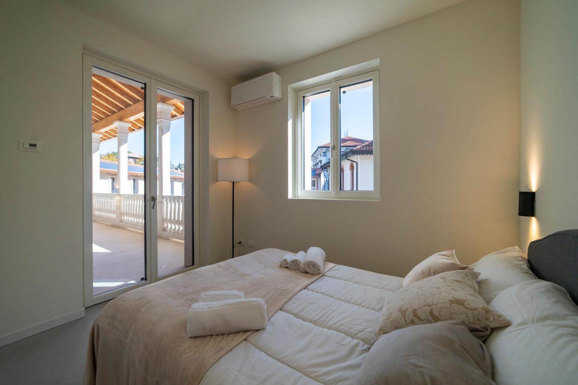 Via Vittorio Veneto 468 Chiari Aparthotel ภายนอก รูปภาพ