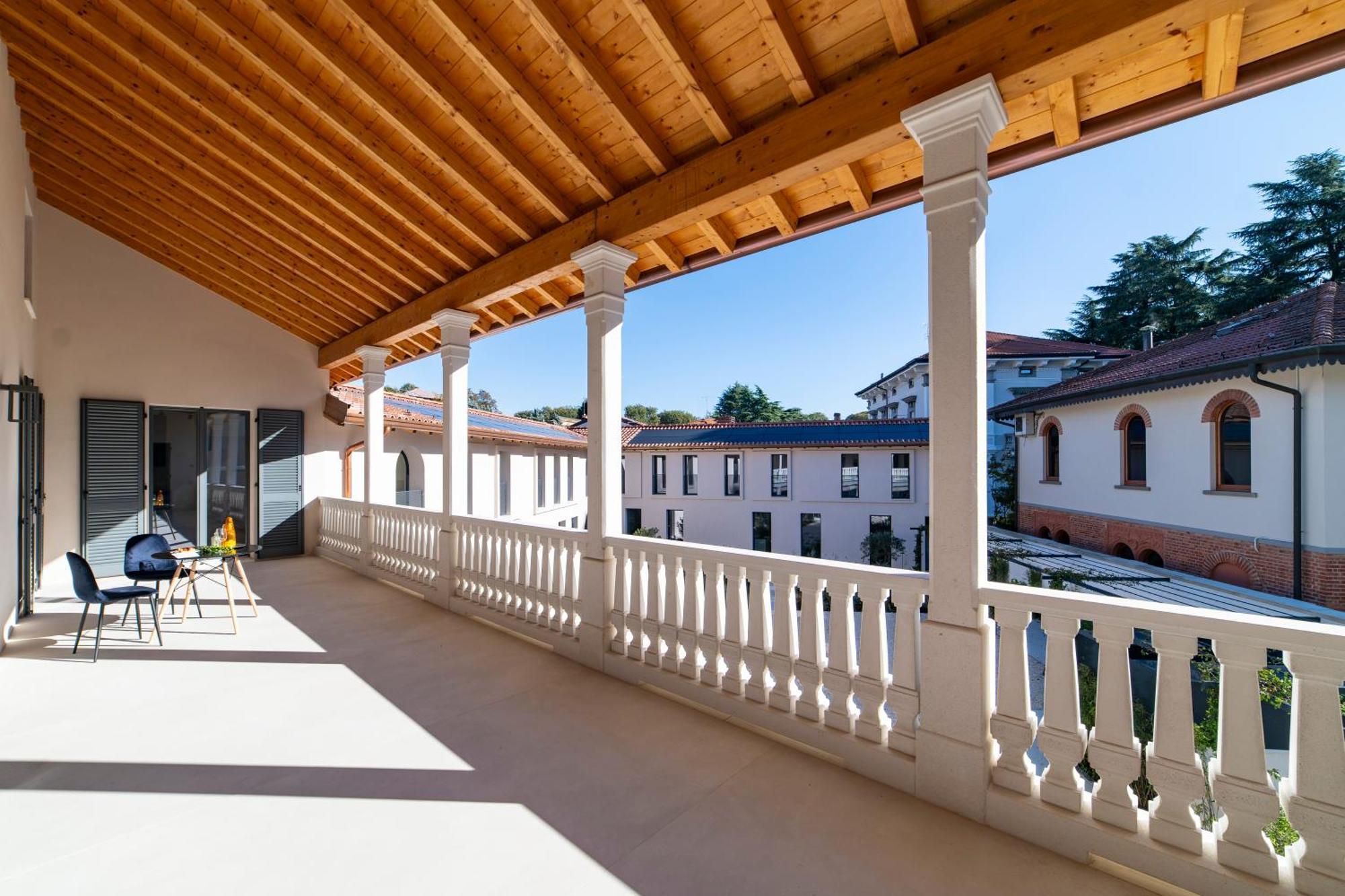 Via Vittorio Veneto 468 Chiari Aparthotel ภายนอก รูปภาพ