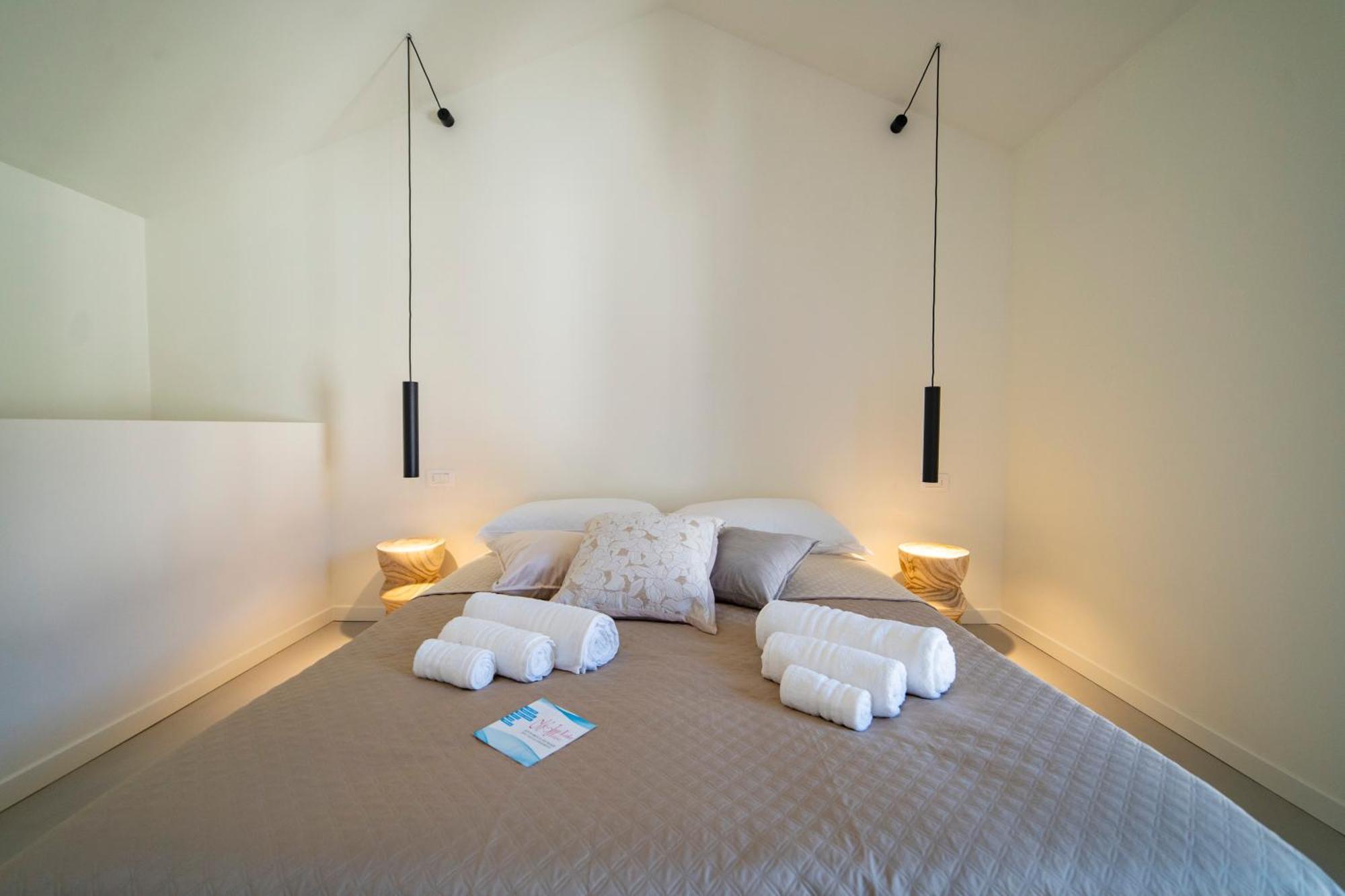 Via Vittorio Veneto 468 Chiari Aparthotel ภายนอก รูปภาพ