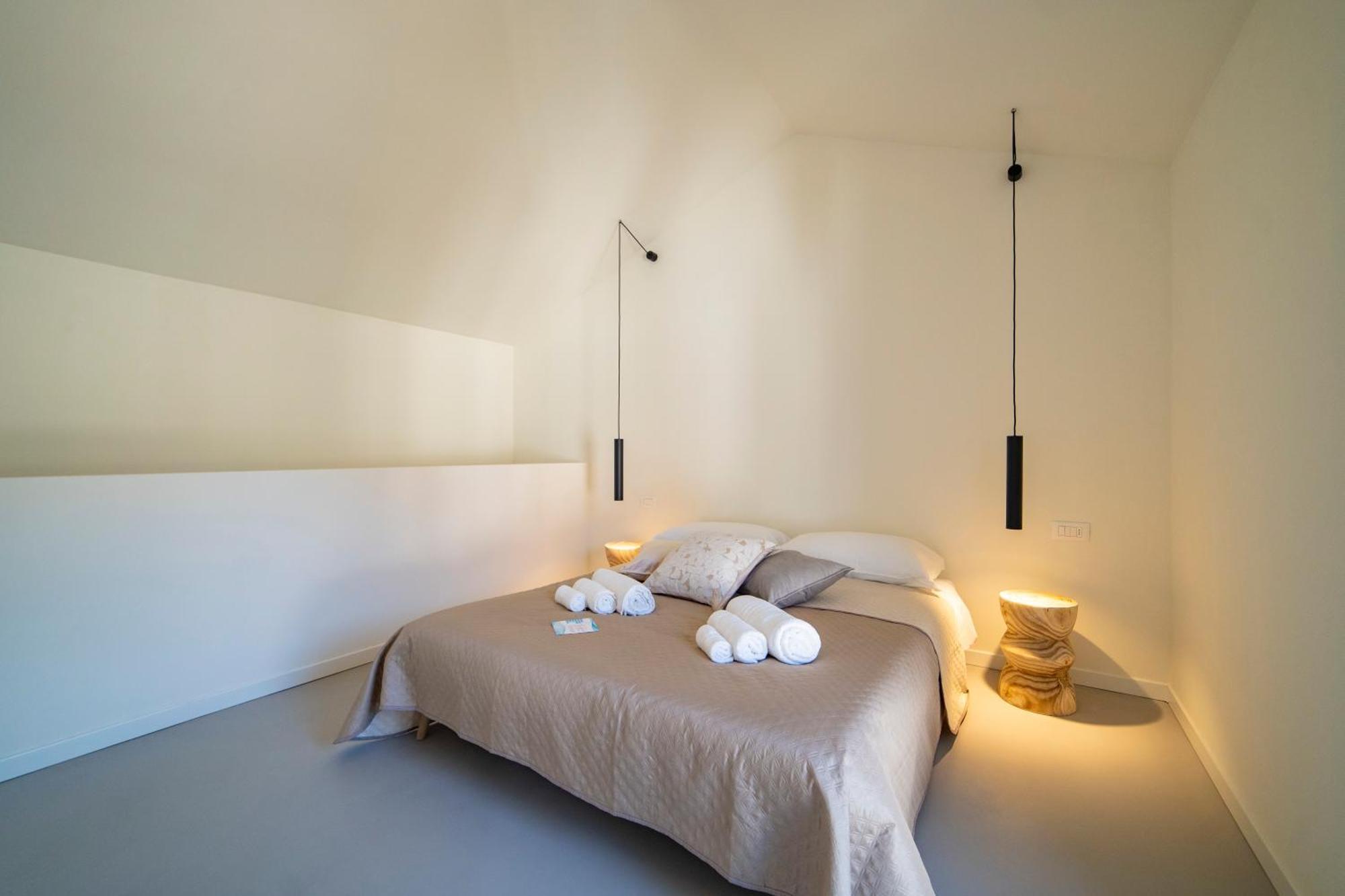 Via Vittorio Veneto 468 Chiari Aparthotel ภายนอก รูปภาพ