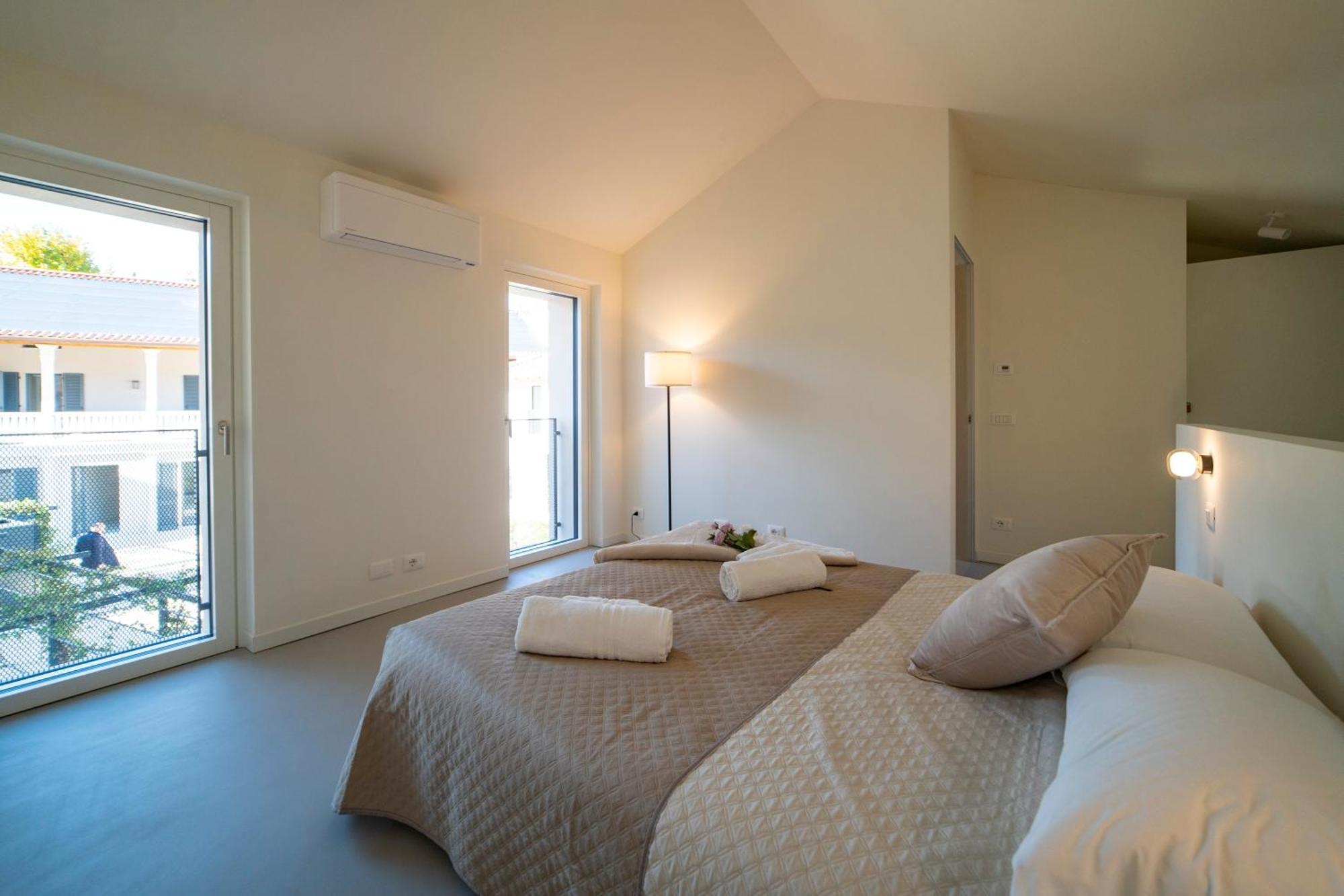Via Vittorio Veneto 468 Chiari Aparthotel ภายนอก รูปภาพ