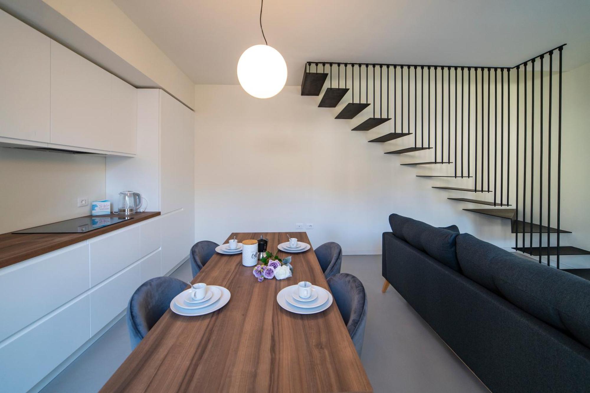 Via Vittorio Veneto 468 Chiari Aparthotel ภายนอก รูปภาพ